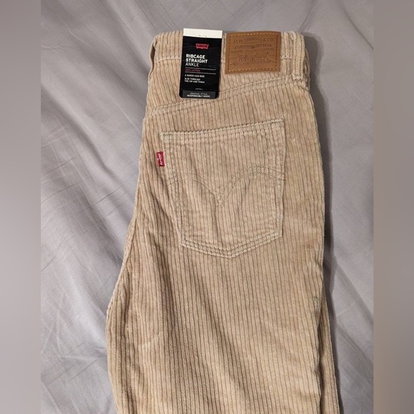 Levi’s ribcage straight leg pants - Picture 2 of 5